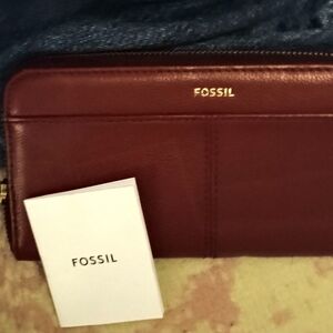 Fossil Burgandy Red Leather Wallet